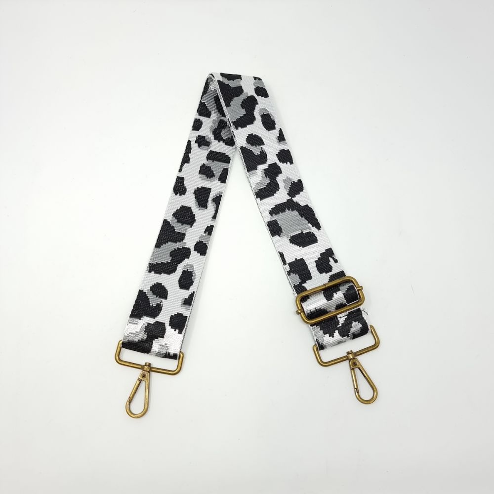 STR-31 CROSSBODY ADJUSTABLE ANIMAL PRINT STRAP FOR BAGS - German Fuentes Wholesale of Leather Handbags, Belts and Accessories - German Fuentes