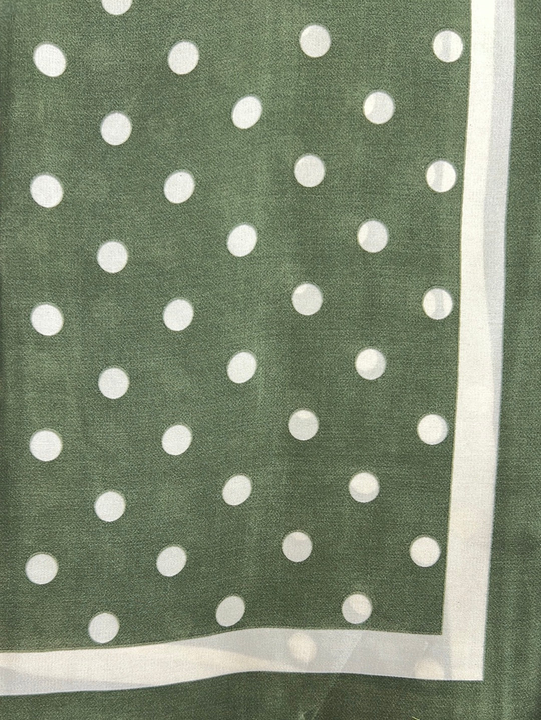 YF10-M10 POLKA DOTS MID SIZE SCARF - German Fuentes Wholesale of Leather Handbags, Belts and Accessories - German Fuentes
