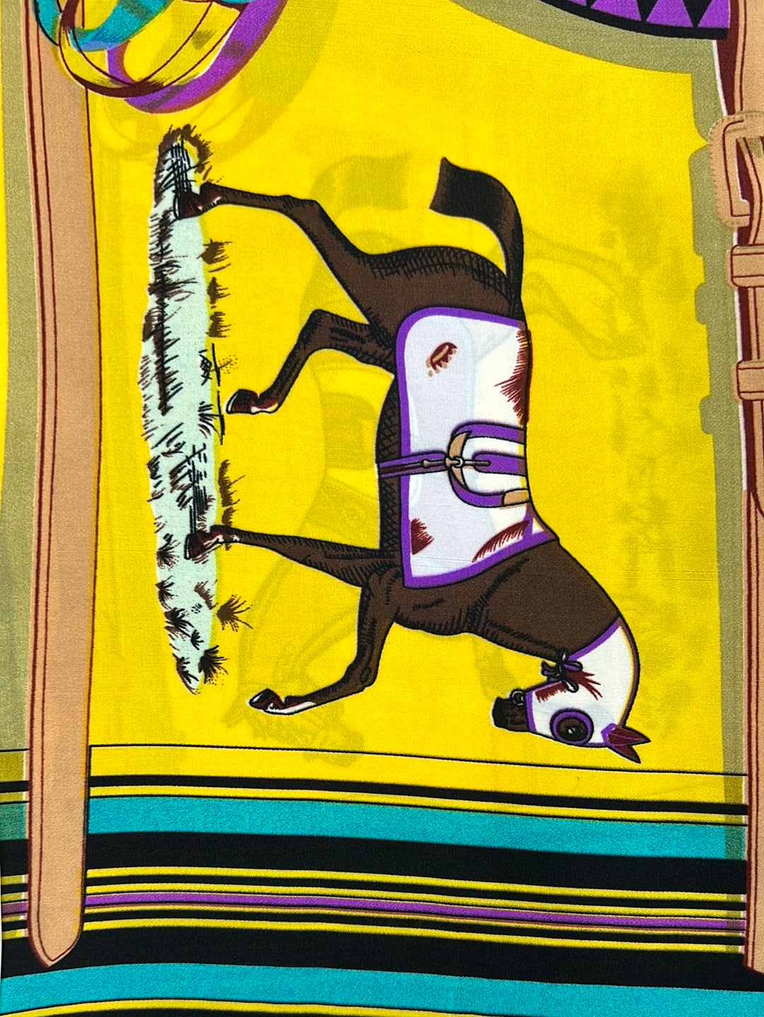 YF10-M1 HORSE PATTERN MID SIZE SCARF - German Fuentes Wholesale of Leather Handbags, Belts and Accessories - German Fuentes