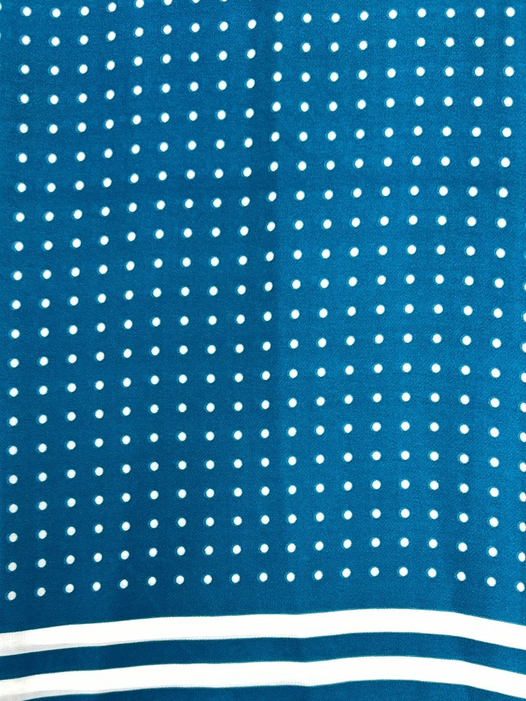 YF10-M4 POLKA DOTS MID SIZE SCARF - German Fuentes Wholesale of Leather Handbags, Belts and Accessories - German Fuentes