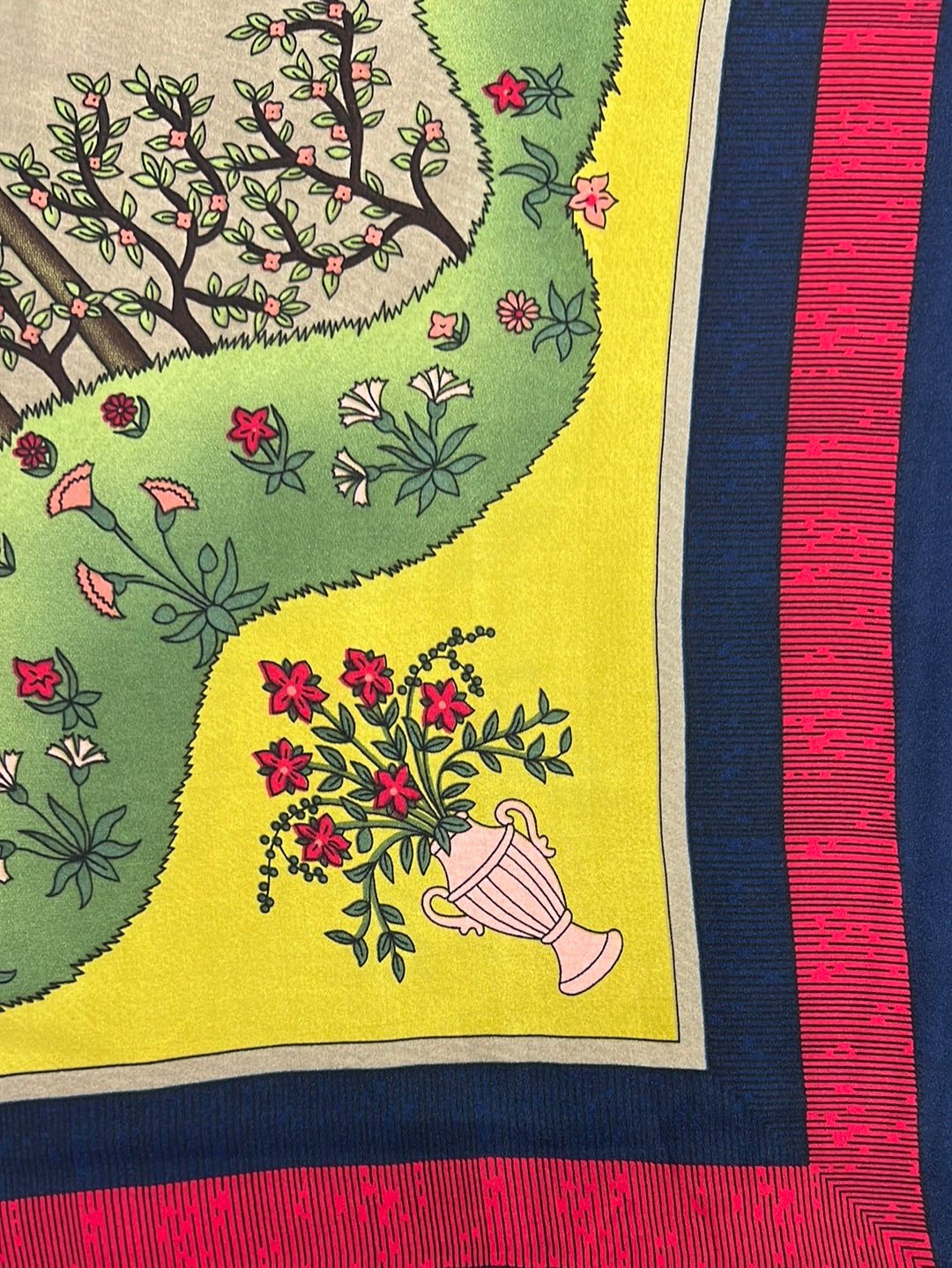 YF10-M25 DESIGN FILLED WITH DETAILED TREES,FLOWERS,AND LUSH FOLIAGE MID SIZE SCARF - German Fuentes Wholesale of Leather Handbags, Belts and Accessories - German Fuentes