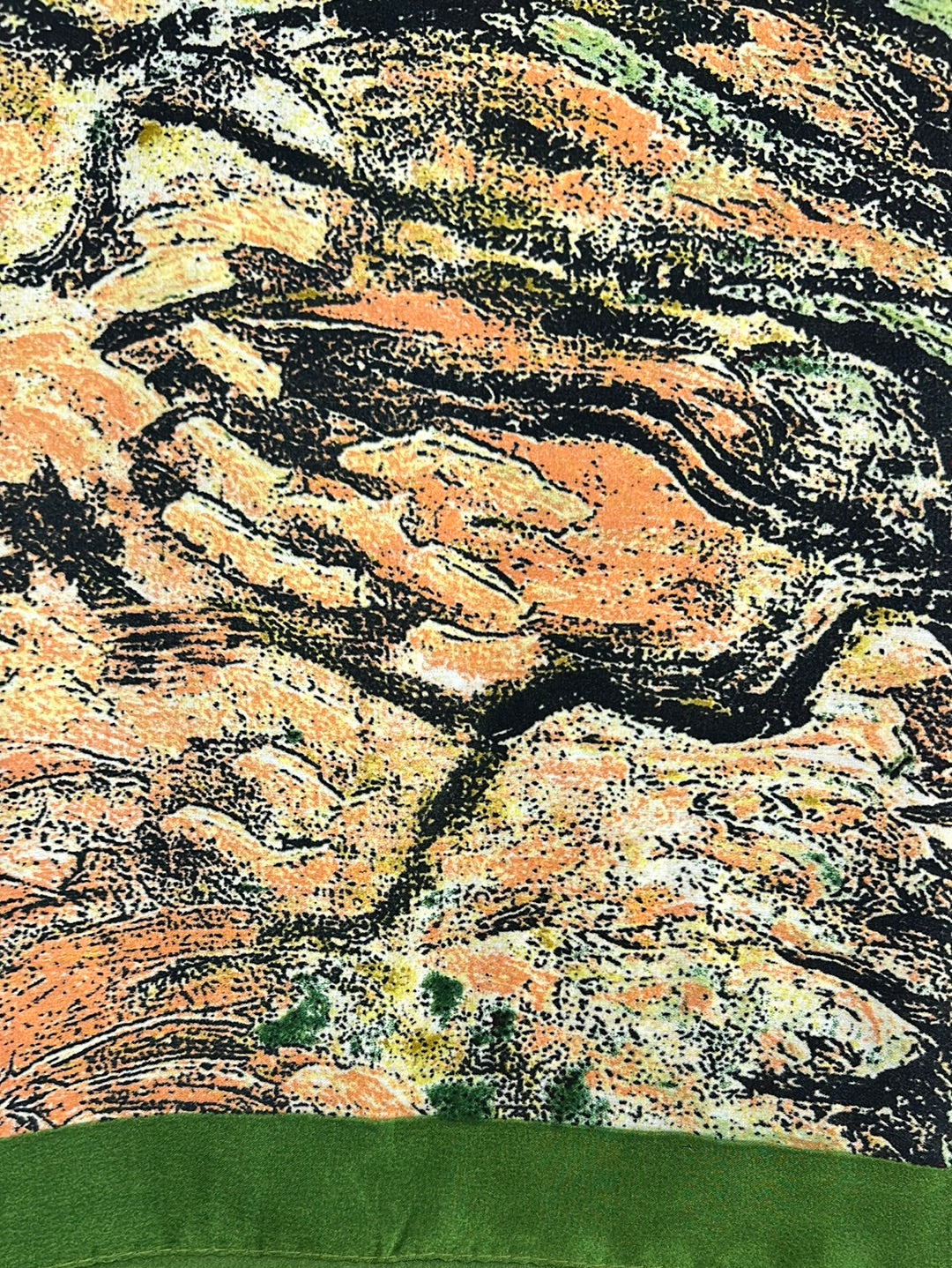 YF10-M15 ABSTRACT DESIGN MID SIZE SCARF - German Fuentes Wholesale of Leather Handbags, Belts and Accessories - German Fuentes