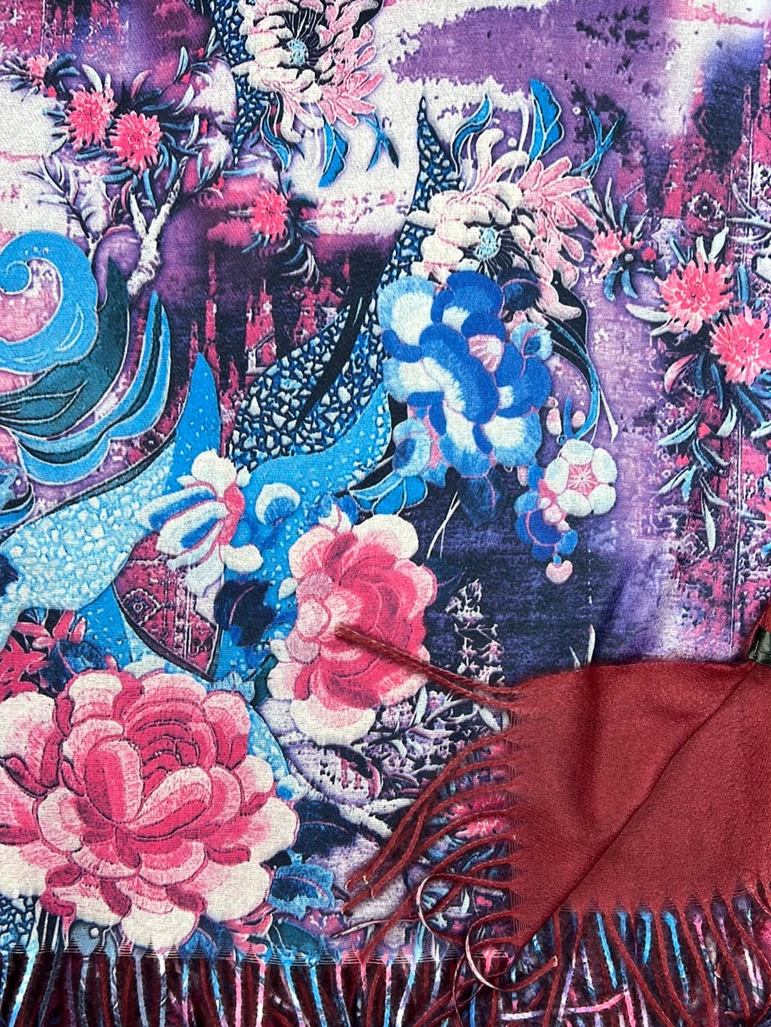 PASHMINA 05 FLORAL PRINT - German Fuentes Wholesale of Leather Handbags, Belts and Accessories - German Fuentes