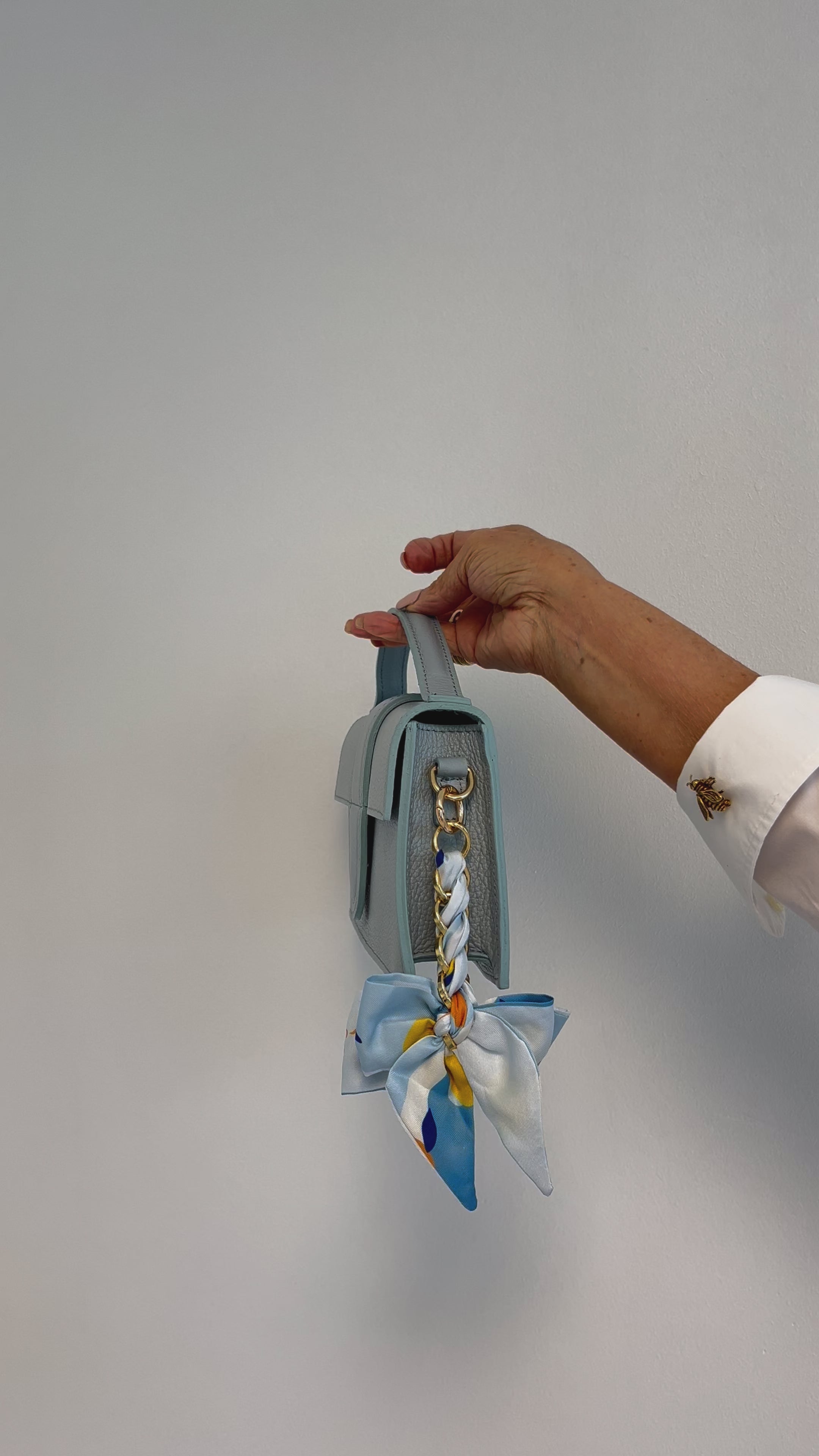 CBS-40 BOW-SHAPED BAG CHARMS