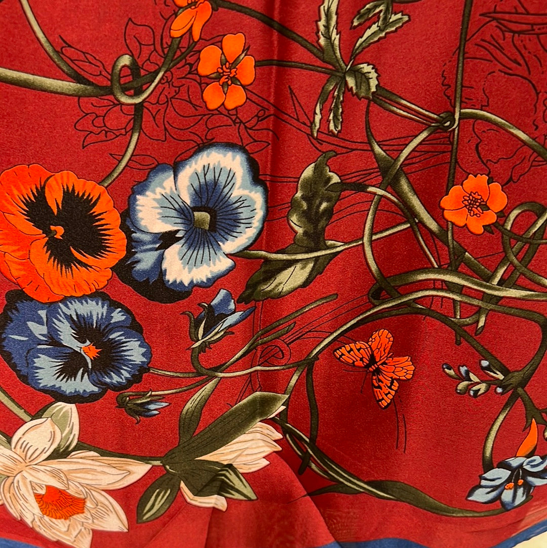 YF10-M11 FLORAL AND VINE PATTERN MID SIZE SCARF - German Fuentes Wholesale of Leather Handbags, Belts and Accessories - German Fuentes