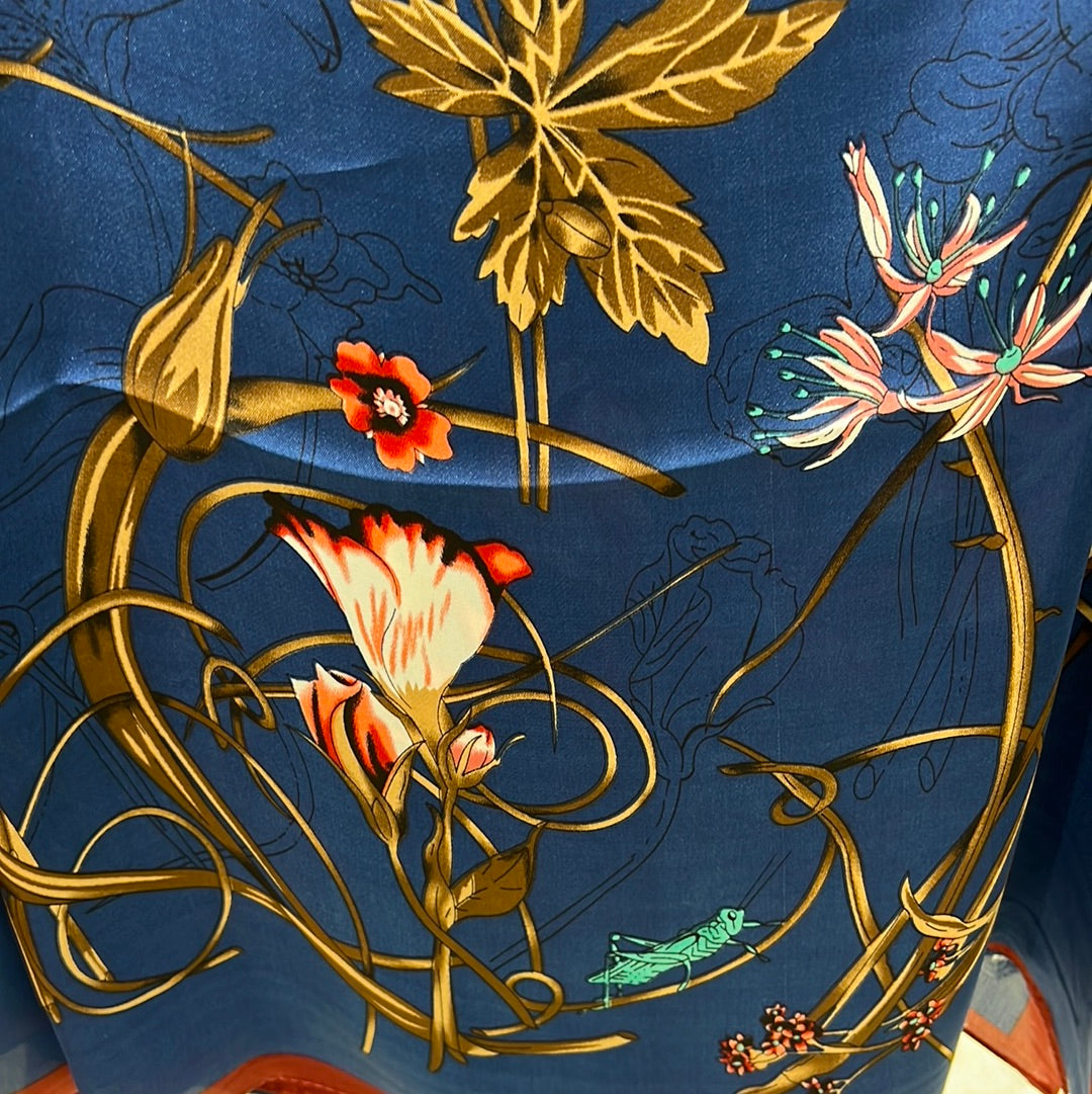 YF10-M11 FLORAL AND VINE PATTERN MID SIZE SCARF - German Fuentes Wholesale of Leather Handbags, Belts and Accessories - German Fuentes